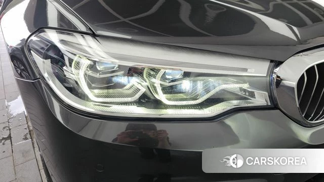 BMW 5 Series (G30) id 4491036 из Кореи 14