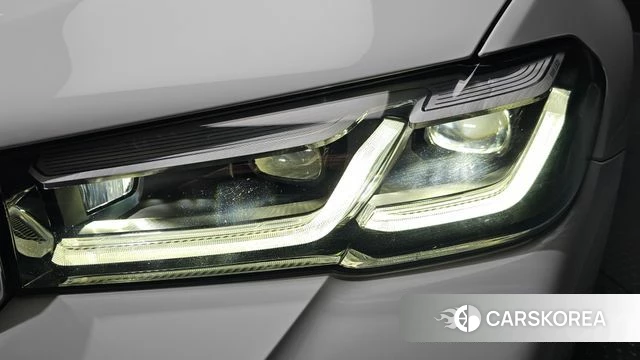 BMW 5 Series (G30) id 4445395 из Кореи 14
