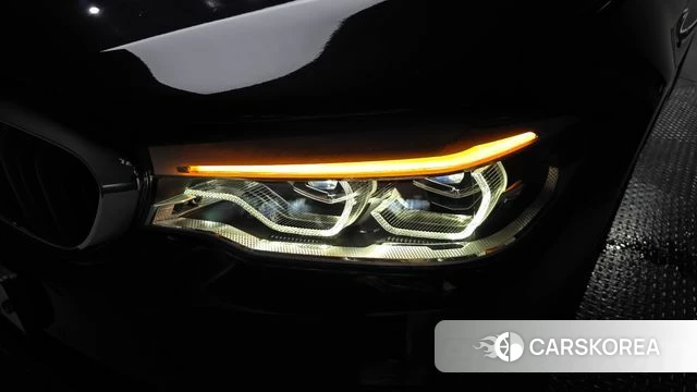 BMW 5 Series (G30) id 4780755 из Кореи 14