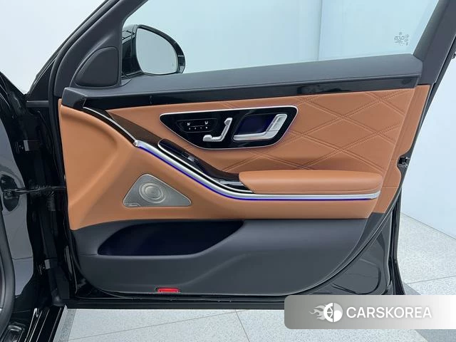Mercedes-Benz Maybach S-class id 4207831 из Китая 14