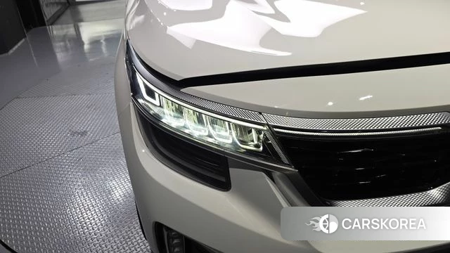 Kia Seltos id 4428747 из Кореи 14