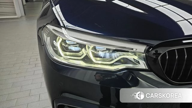 BMW 5 Series (G30) id 4525792 из Кореи 14