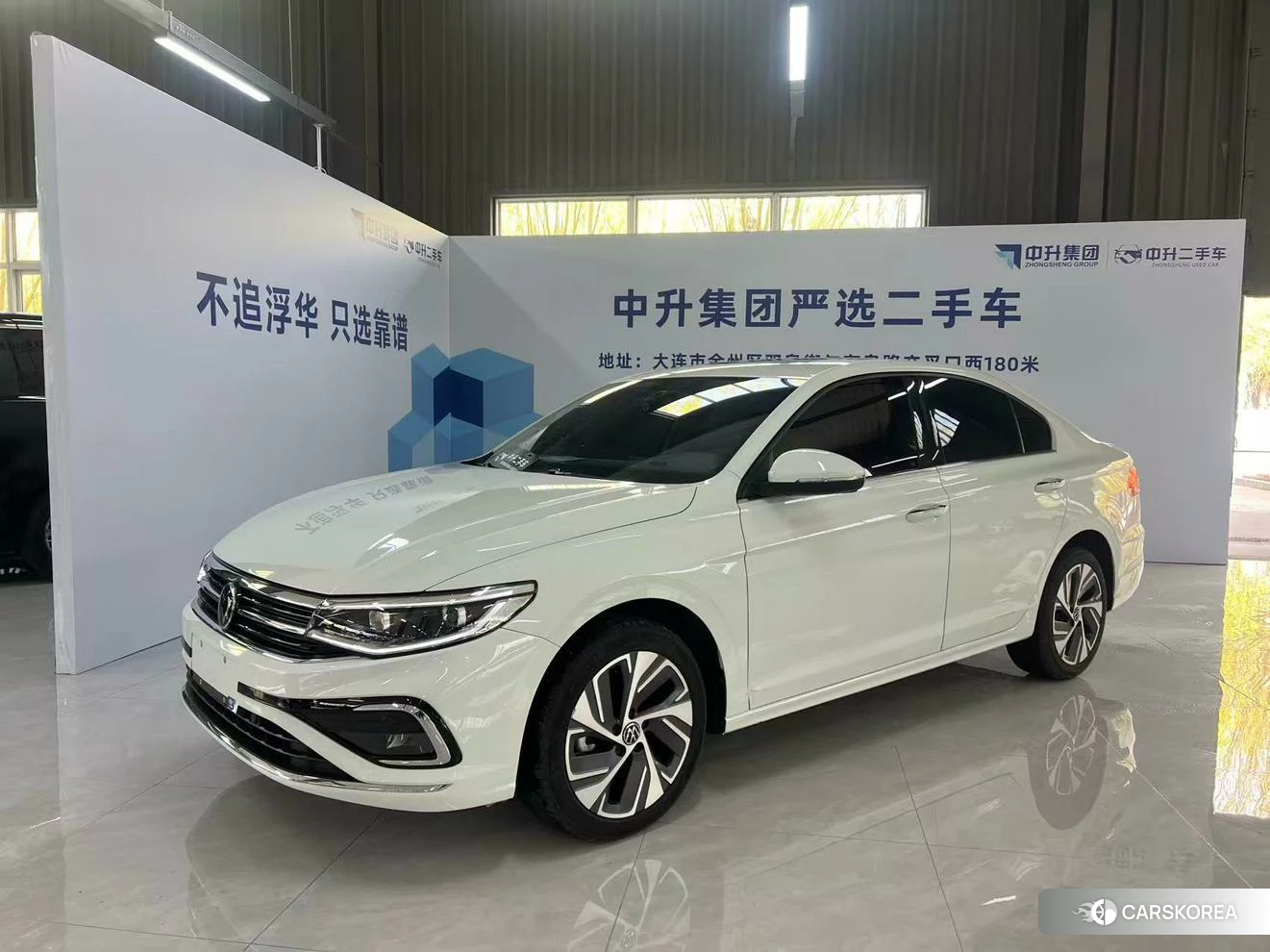 Volkswagen Bora id 4455633 из Китая 14