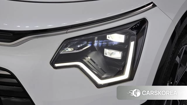 Kia Di Ol Nu Niro id 4880840 из Кореи 14