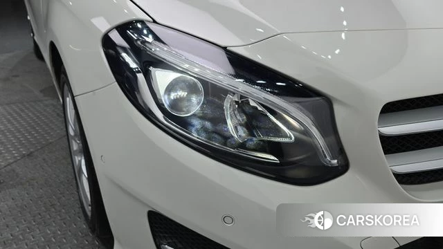 Mercedes-Benz B-Class W246 id 4269553 из Кореи 14