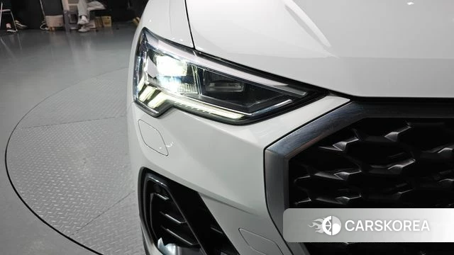 Audi Q3 (F3) id 4377281 из Кореи 14