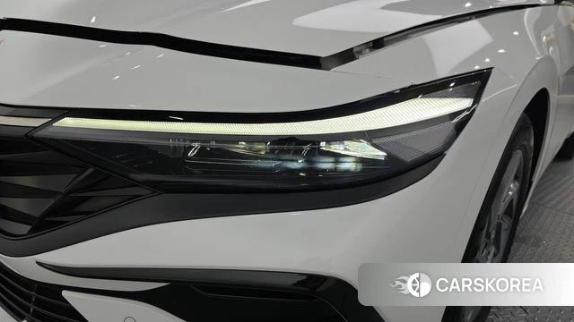 Hyundai The New Avante (CN7) id 4602443 из Кореи 14