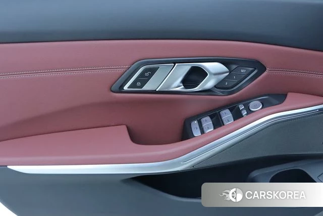BMW 3 series id 4257442 из Китая 14