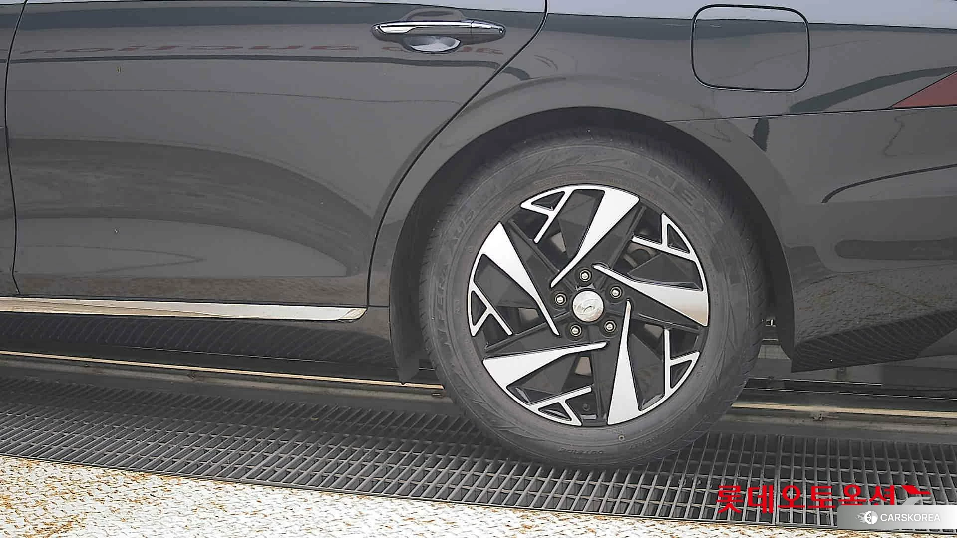 Hyundai Grandeur Hybrid id 4669132 из Кореи 14
