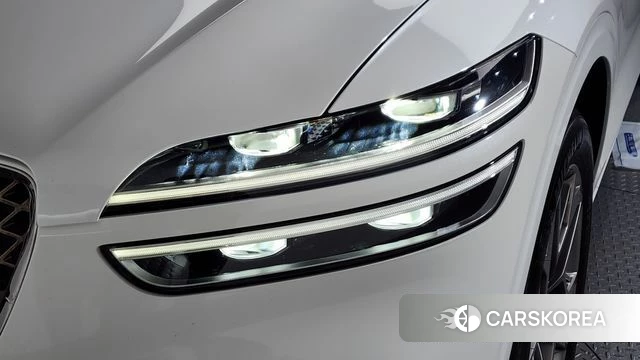 Genesis GV70 id 4636999 из Кореи 14