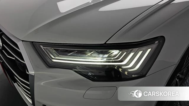 Audi A6 (C8) id 4223112 из Кореи 14