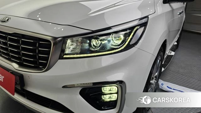 Kia The New Carnival id 4485837 из Кореи 14