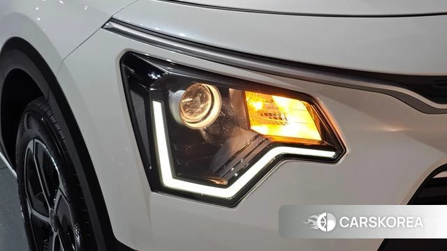 Kia Di Ol Nu Niro id 4719635 из Кореи 14