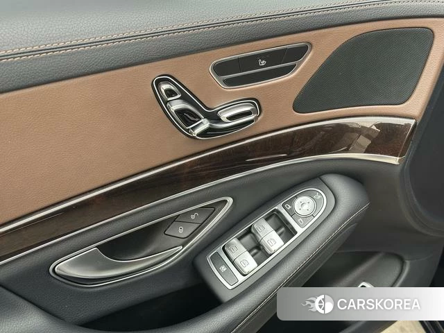 Mercedes-Benz S-class id 4208208 из Китая 14