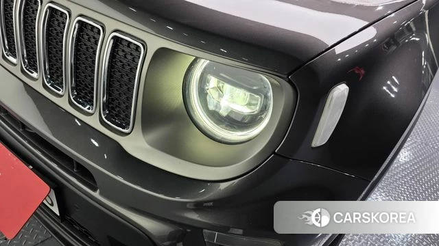 Jeep Renegade id 4294294 из Кореи 14