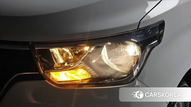 Hyundai The New Grand Starex id 4642758 из Кореи 14