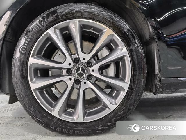 Mercedes-Benz E-class id 4217512 из Китая 14