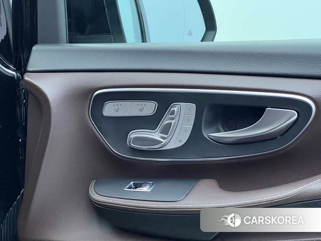Mercedes-Benz V-class id 4307563 из Китая 14
