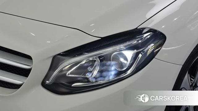 Mercedes-Benz B-Class W246 id 4496991 из Кореи 14