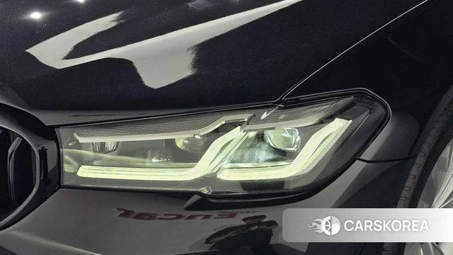 BMW 5 Series (G30) id 4488854 из Кореи 14