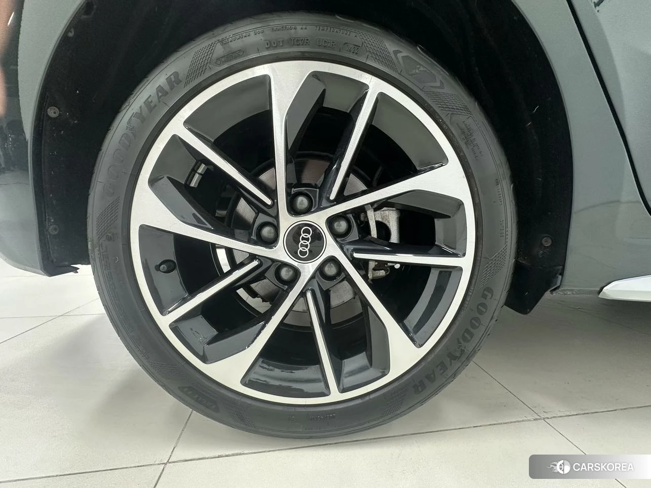 Audi A3 id 4512560 из Китая 14