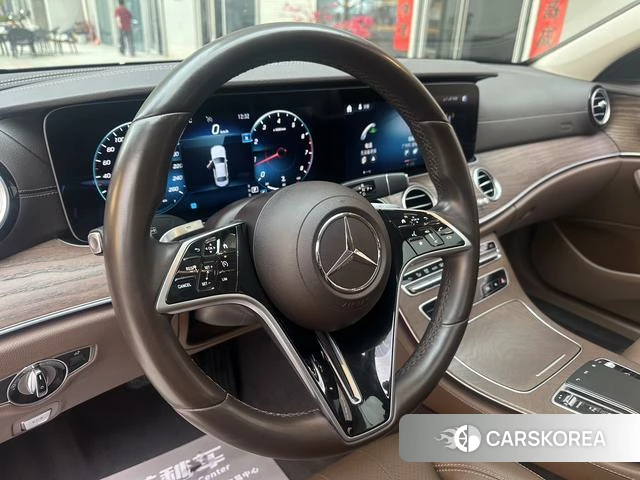 Mercedes-Benz E-class id 4260862 из Китая 14