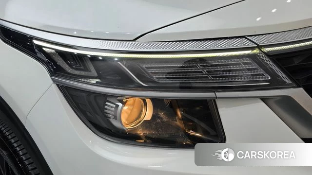 Kia Seltos id 4785475 из Кореи 14