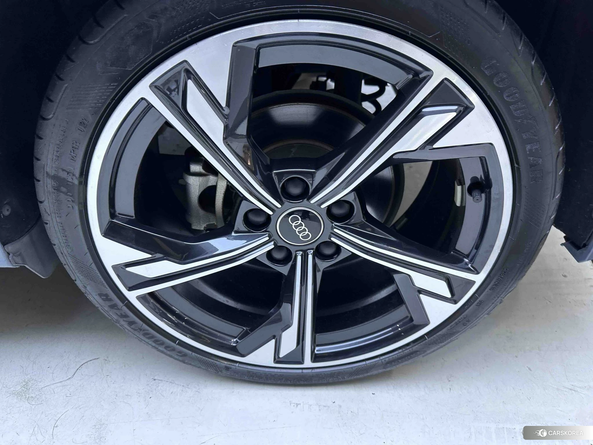 Audi A3 id 4515038 из Китая 14