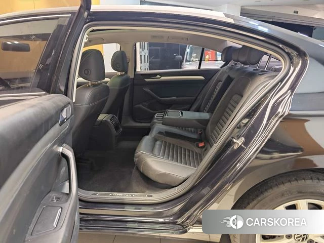 Volkswagen Magotan id 4353788 из Китая 14
