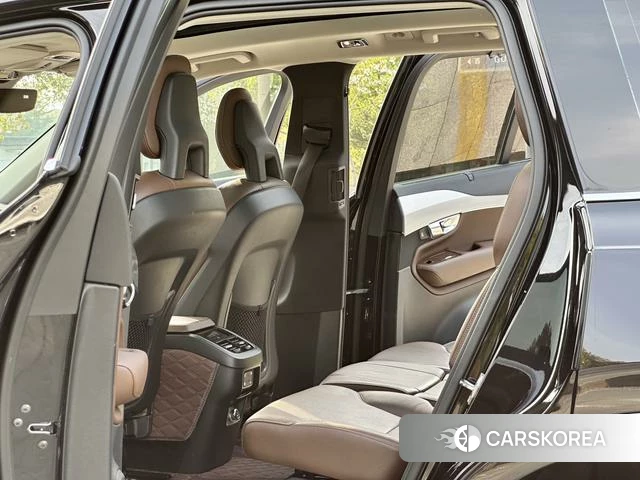 Volvo XC90 id 4241934 из Китая 14