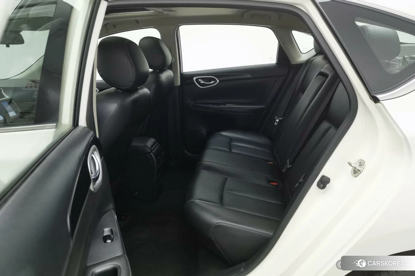 Nissan Sylphy id 4438095 из Китая 14