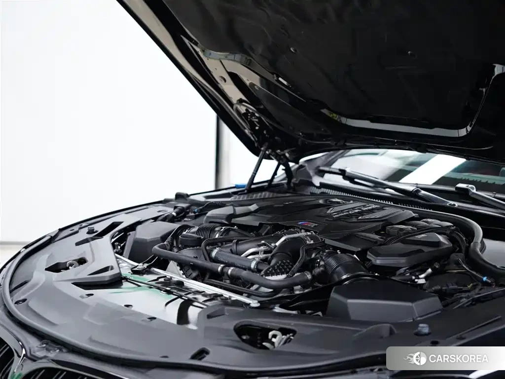 BMW M8 id 4559875 из Китая 14