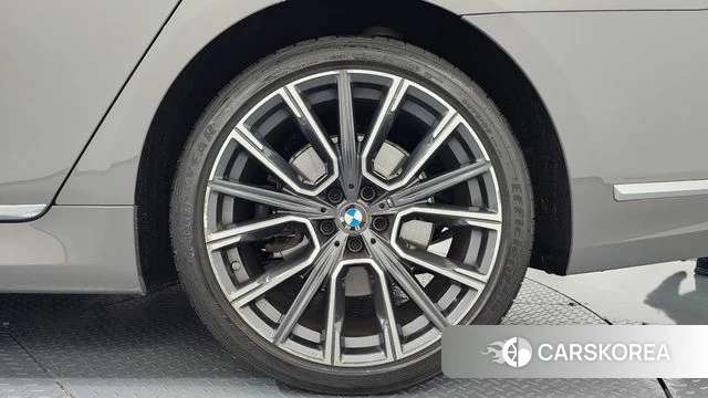 BMW 7 Series (G11) id 4350709 из Кореи 14