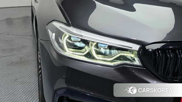 BMW 5 Series (G30) id 4551455 из Кореи 14