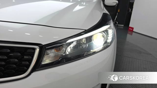 Kia The New K3 id 4295228 из Кореи 14