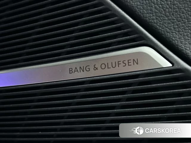 Audi Q8 id 4208485 из Китая 14