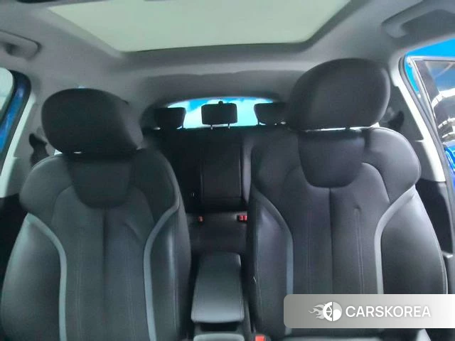 Audi Q2L id 4214525 из Китая 14