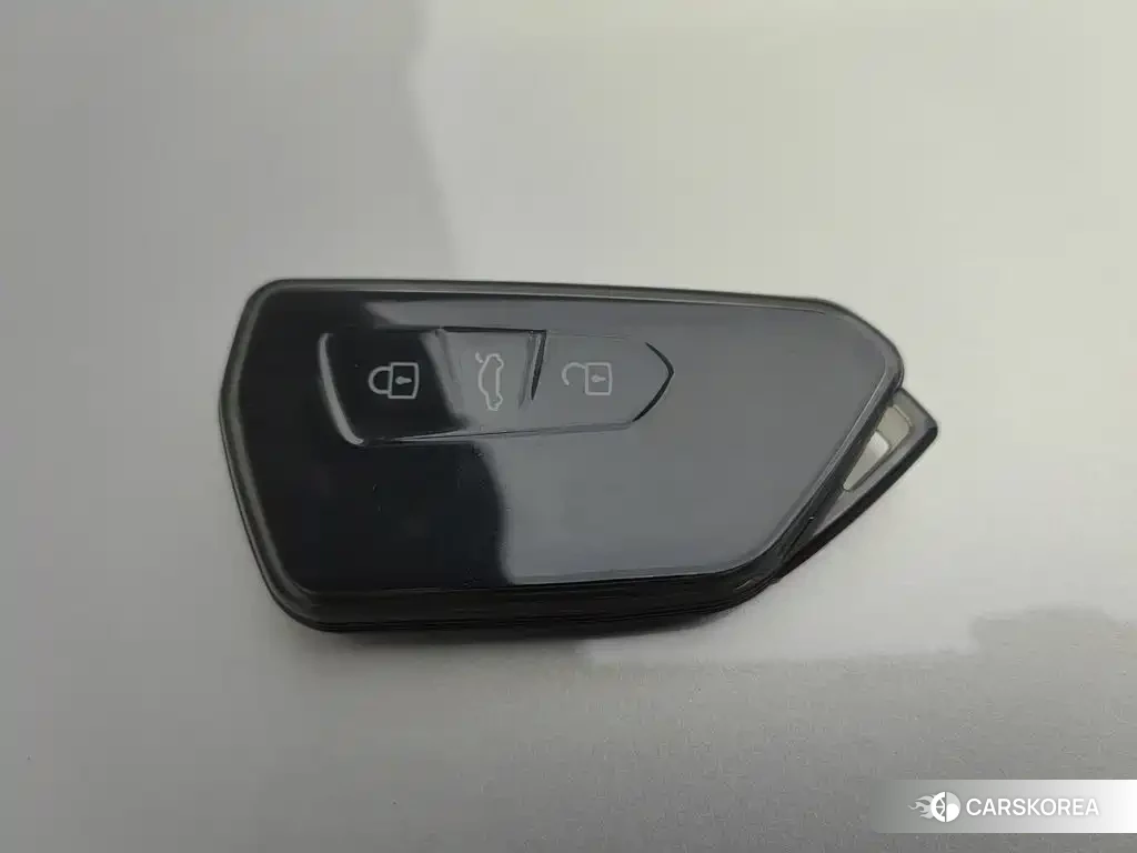 Volkswagen Sagitar id 4653770 из Китая 14