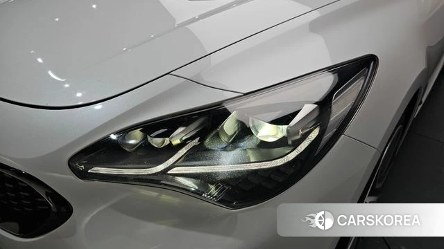 Kia Stinger id 4378190 из Кореи 14