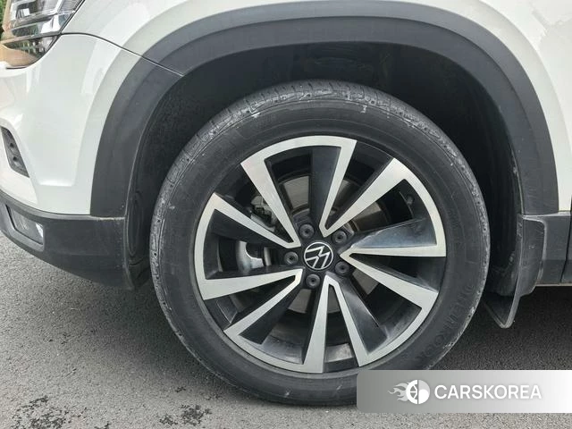 Volkswagen Tuyue id 4290603 из Китая 14