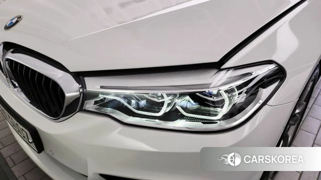 BMW 5 Series (G30) id 4416599 из Кореи 14