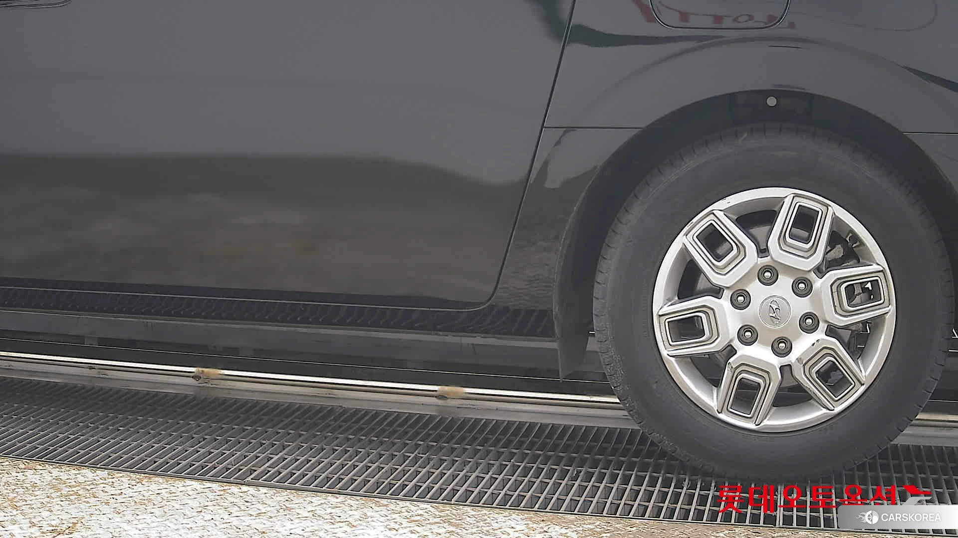 Hyundai Staria id 3869256 из Кореи 14