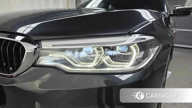 BMW 5 Series (G30) id 4465687 из Кореи 14
