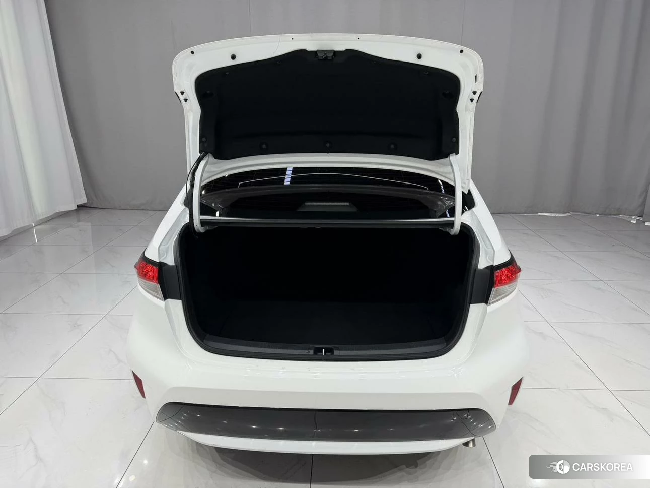 Toyota Lei Ling id 4512653 из Китая 14