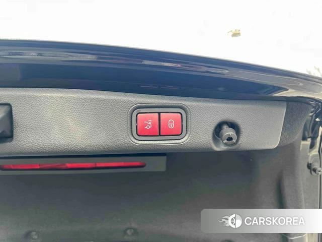 Mercedes-Benz E-class id 4265404 из Китая 14