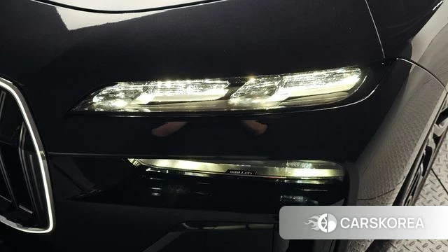 BMW 7 Series (G70) id 4853481 из Кореи 14