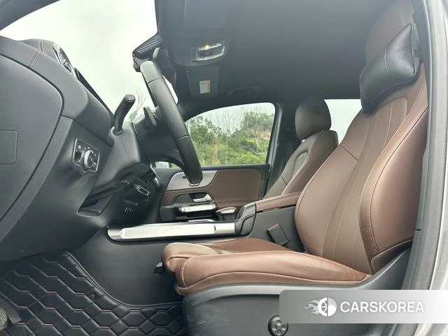 Mercedes-Benz GLB id 4314659 из Китая 14