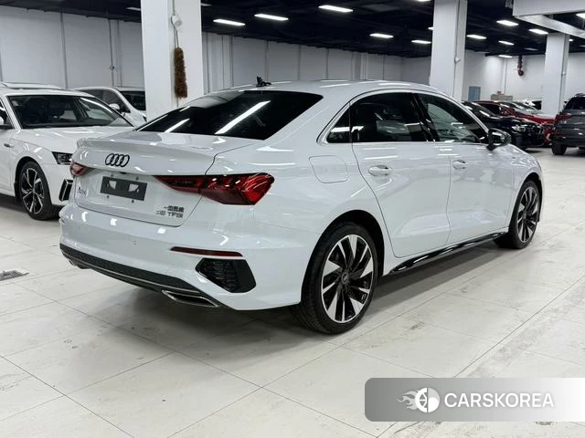 Audi A3 id 4380532 из Китая 14