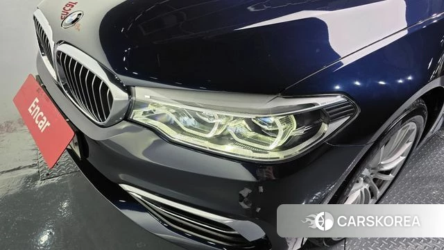 BMW 5 Series (G30) id 4338946 из Кореи 14
