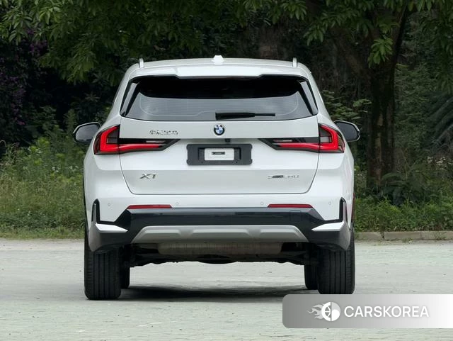 BMW X1 id 4387648 из Китая 14